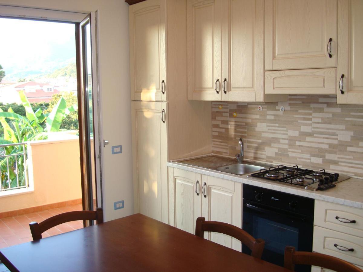 Guest House Mare E Luna Fiumefreddo Bruzio Εξωτερικό φωτογραφία