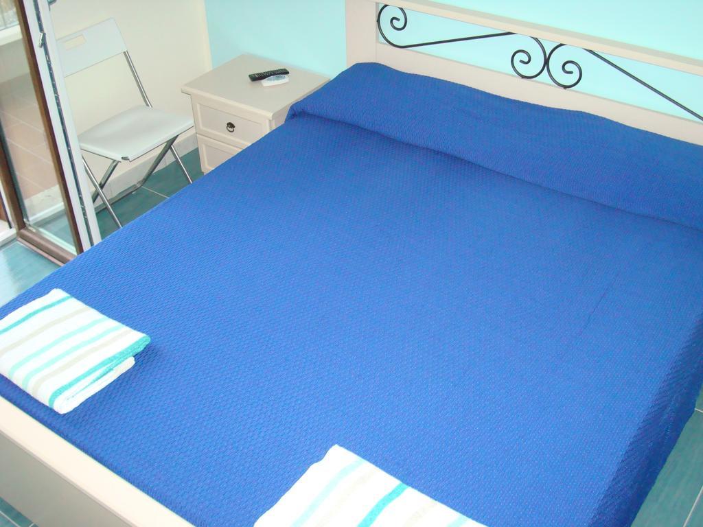 Guest House Mare E Luna Fiumefreddo Bruzio Εξωτερικό φωτογραφία