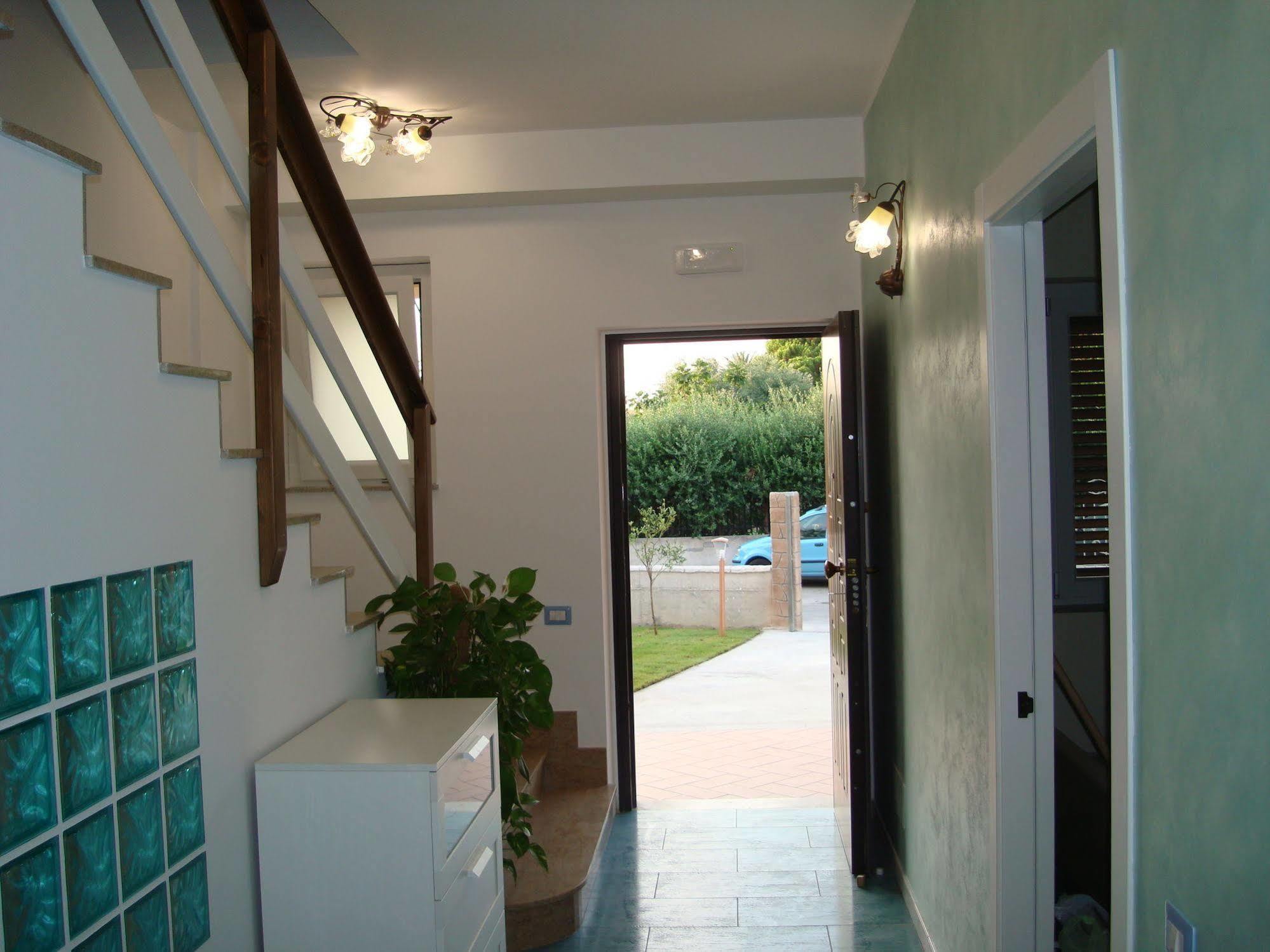 Guest House Mare E Luna Fiumefreddo Bruzio Εξωτερικό φωτογραφία