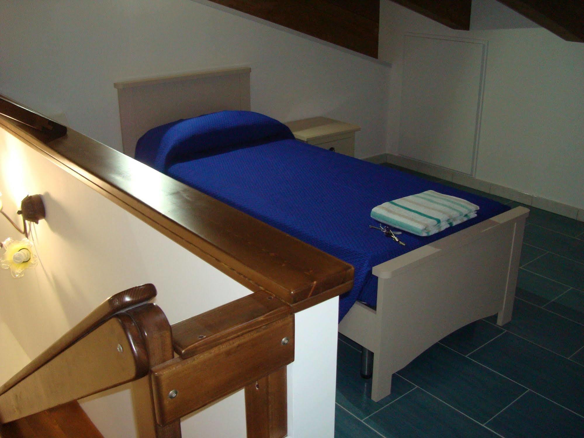 Guest House Mare E Luna Fiumefreddo Bruzio Εξωτερικό φωτογραφία