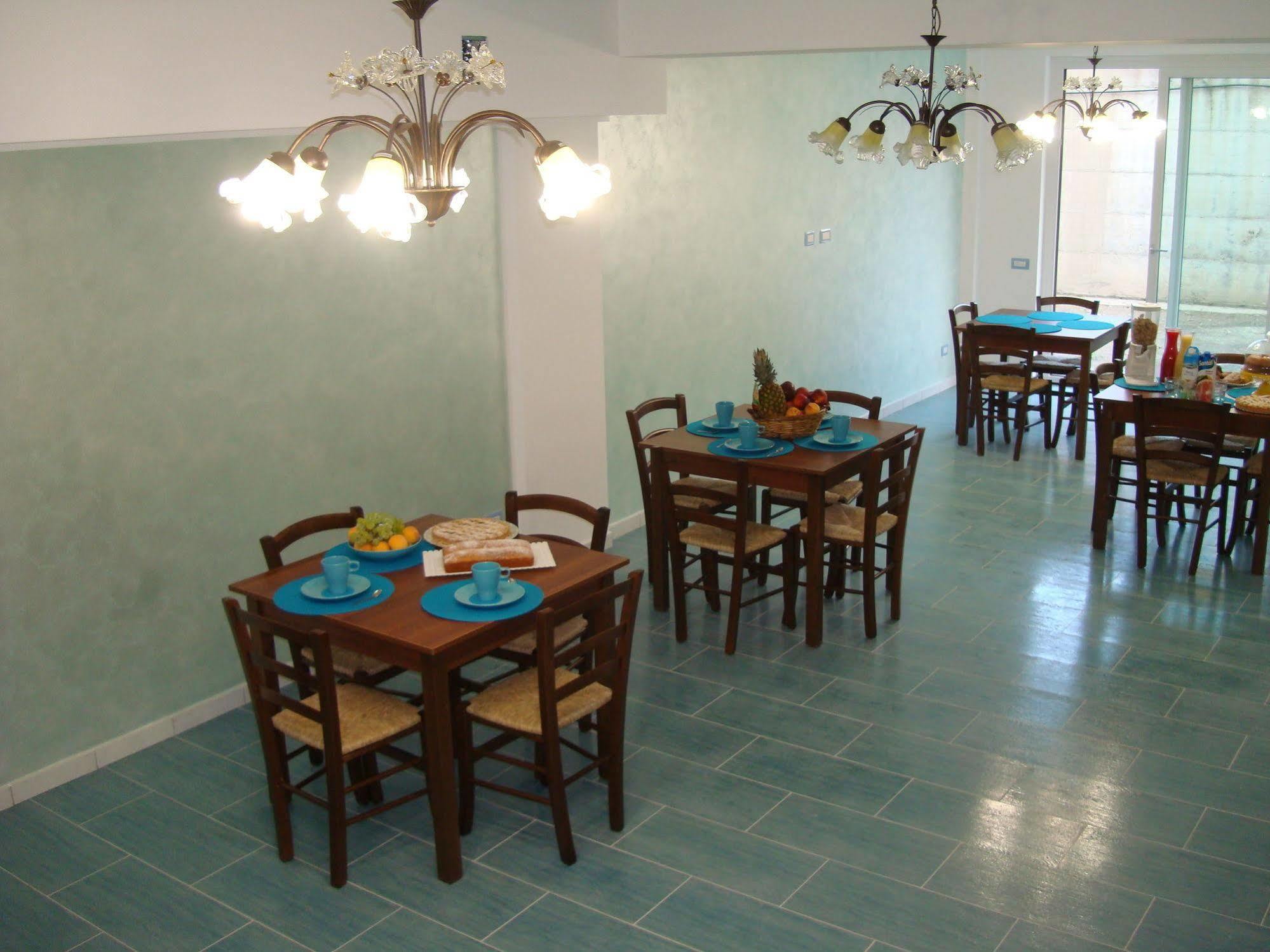 Guest House Mare E Luna Fiumefreddo Bruzio Εξωτερικό φωτογραφία